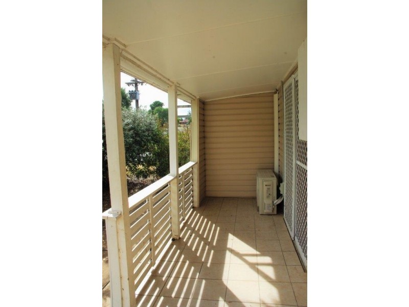 9 Dibbs Street, Wellington NSW 2820