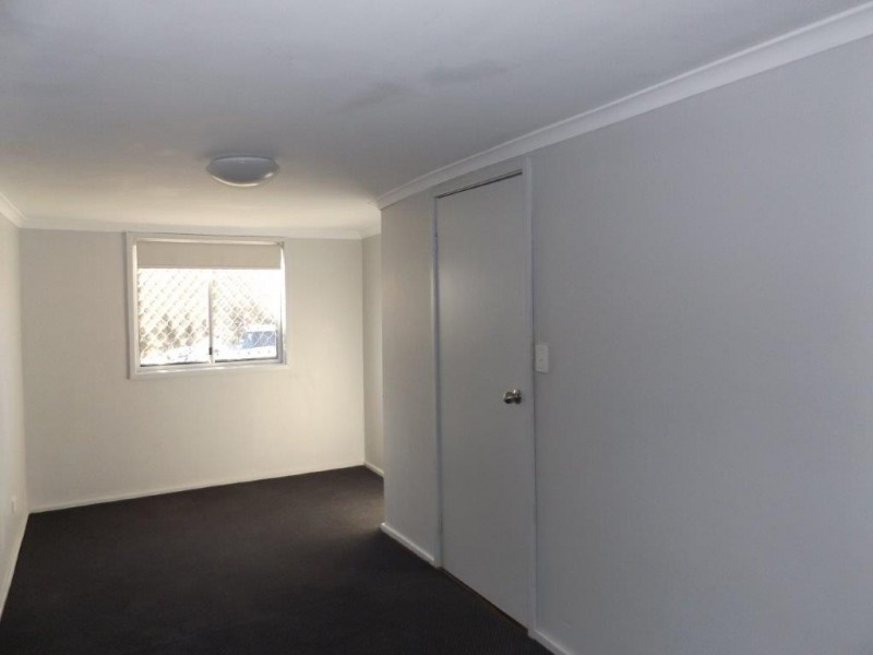 9 Dibbs Street, Wellington NSW 2820