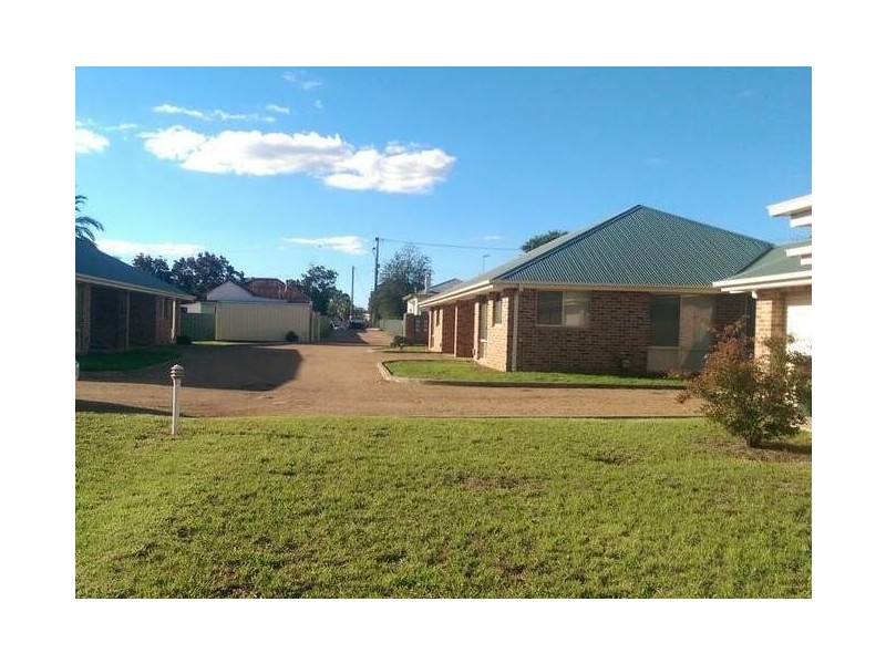 Unit 4 – 11a Maxwell Street, Wellington NSW 2820