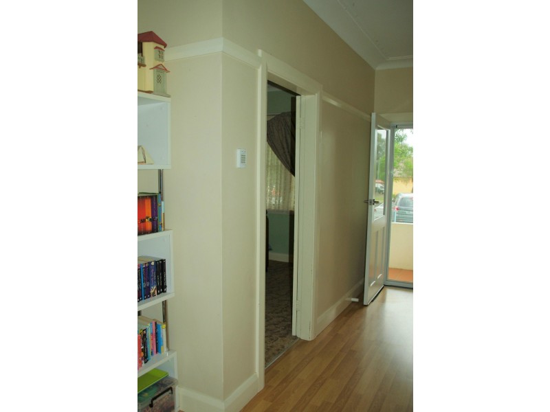 121 Gisborne Street, Wellington NSW 2820