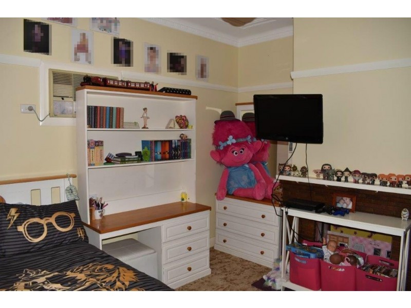 121 Gisborne Street, Wellington NSW 2820