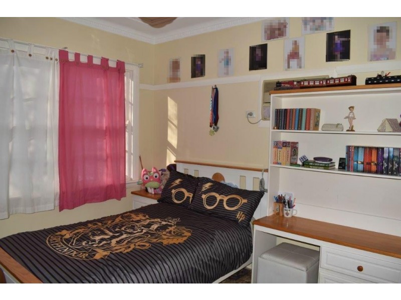 121 Gisborne Street, Wellington NSW 2820