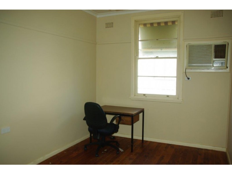 135 Swift Street, Wellington NSW 2820