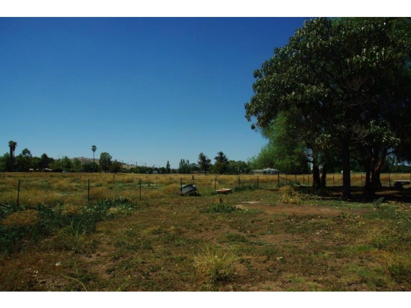 216 Percy Street, Wellington NSW 2820