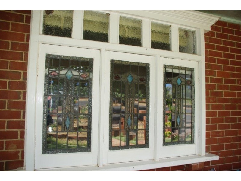 6 Warne Street, Wellington NSW 2820