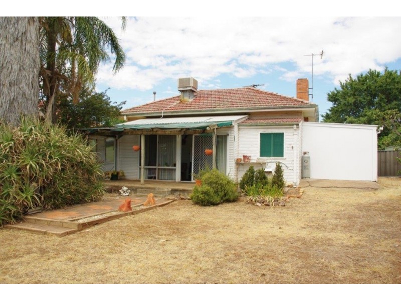136 Warne Street, Wellington NSW 2820