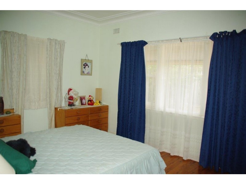 136 Warne Street, Wellington NSW 2820