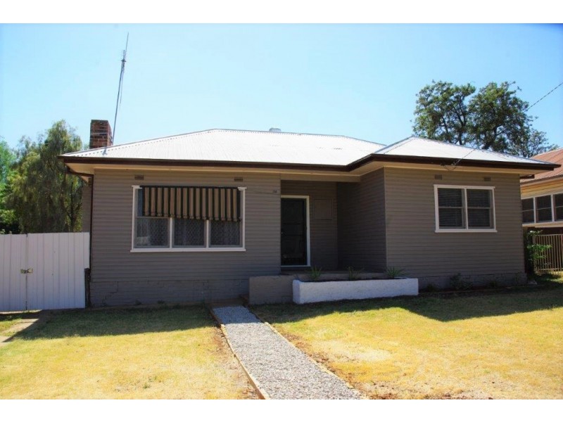 138 Maughan Street, Wellington NSW 2820