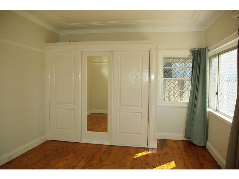 121 Pierce Street, Wellington NSW 2820