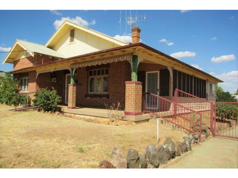 43 Gisborne Street, Wellington NSW 2820