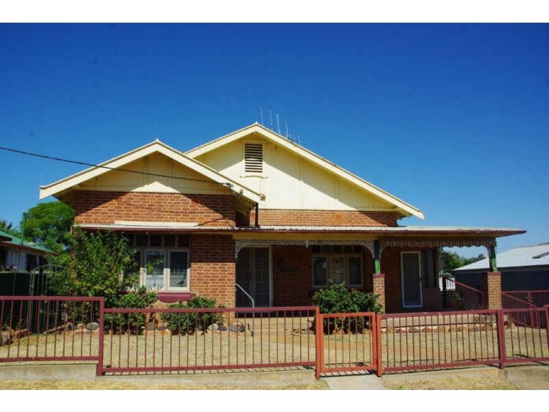 43 Gisborne Street, Wellington NSW 2820