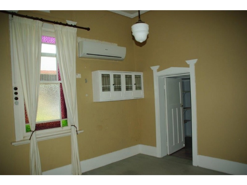 43 Gisborne Street, Wellington NSW 2820