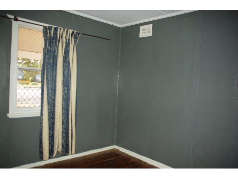 9 Clive Street, Wellington NSW 2820