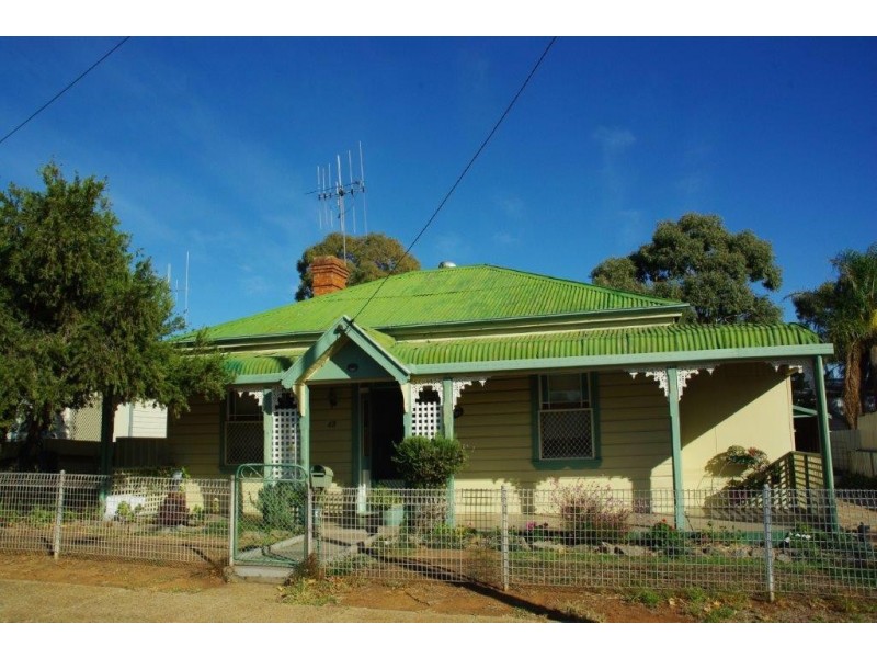 43 SIMPSON STREET, Wellington NSW 2820
