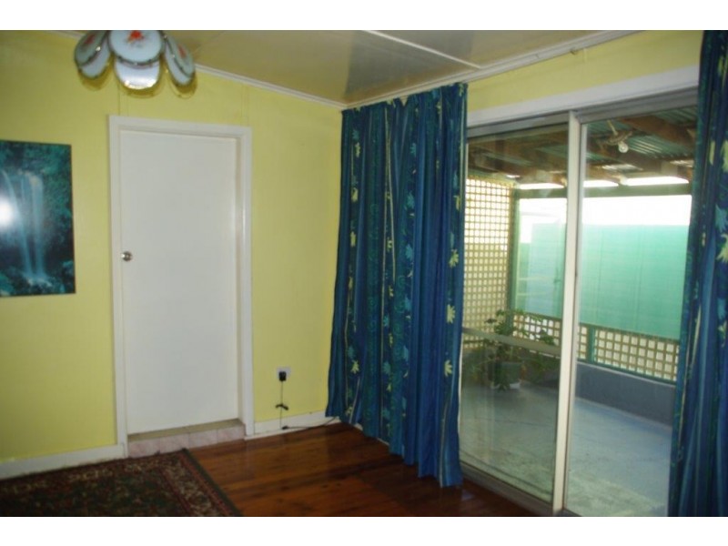 43 SIMPSON STREET, Wellington NSW 2820