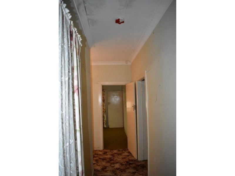 117 GISBORNE STREET, Wellington NSW 2820