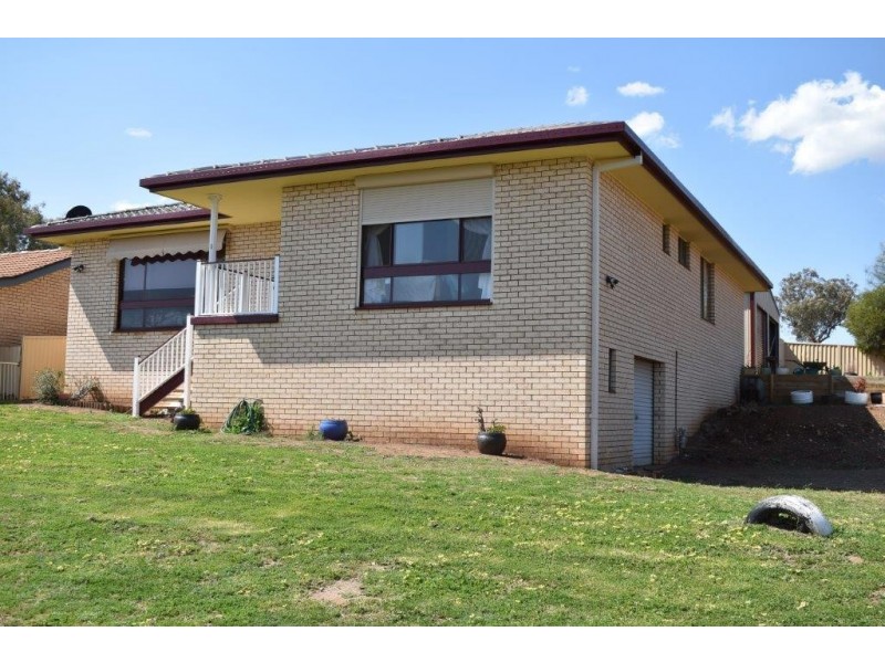 1 Cousin Drive, Wellington NSW 2820