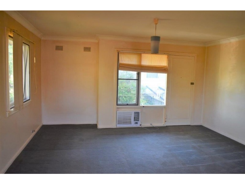 9 Pierce Street, Wellington NSW 2820