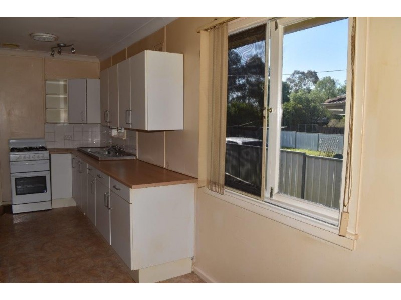 9 Pierce Street, Wellington NSW 2820