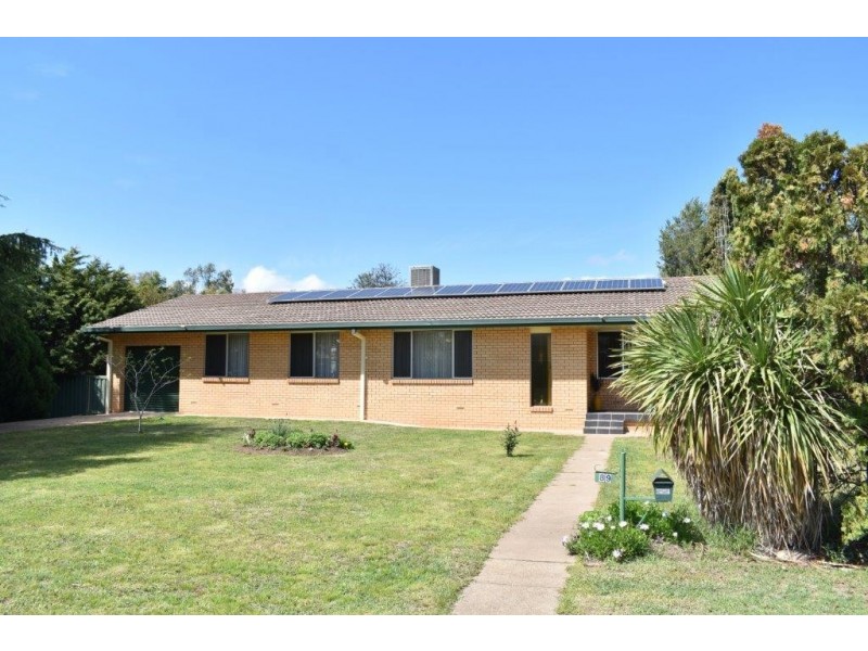 89 Montefiores Street, Wellington NSW 2820