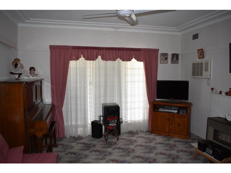 32 Parkes Street, Wellington NSW 2820