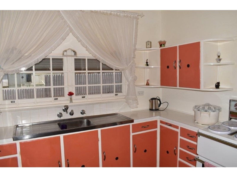 32 Parkes Street, Wellington NSW 2820