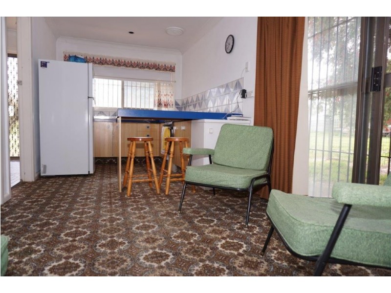 4 Hawkins Street, Wellington NSW 2820