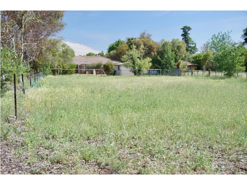 4 Hawkins Street, Wellington NSW 2820