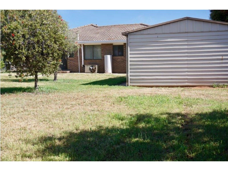 4 Hawkins Street, Wellington NSW 2820