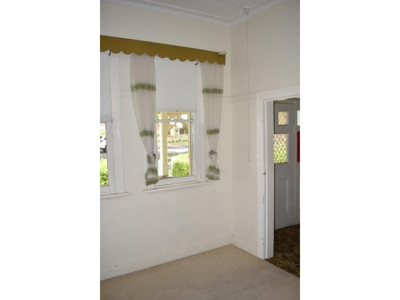 26 Whiteley Street, Wellington NSW 2820