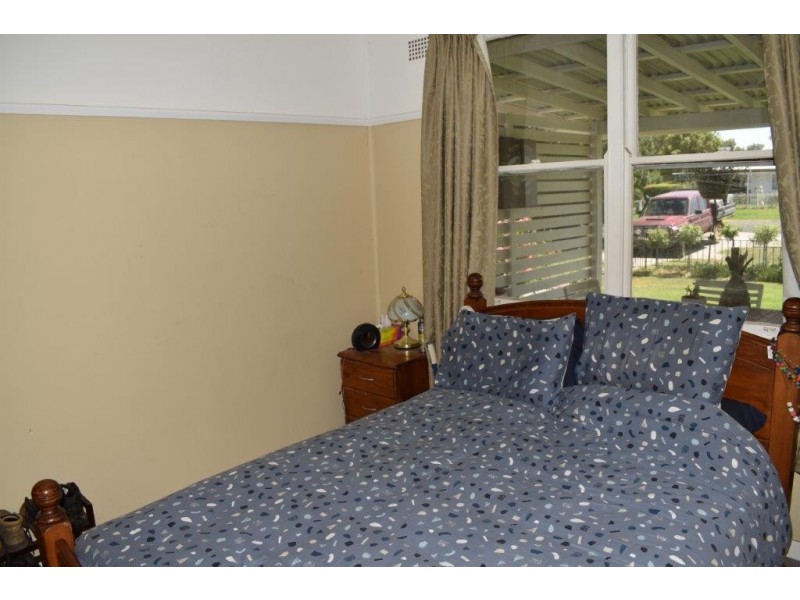 21 King Street Yeoval via, Wellington NSW 2820