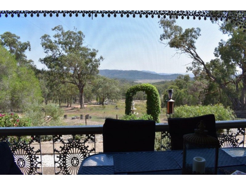 242 Fashions Mount Road, Mumbil NSW 2820