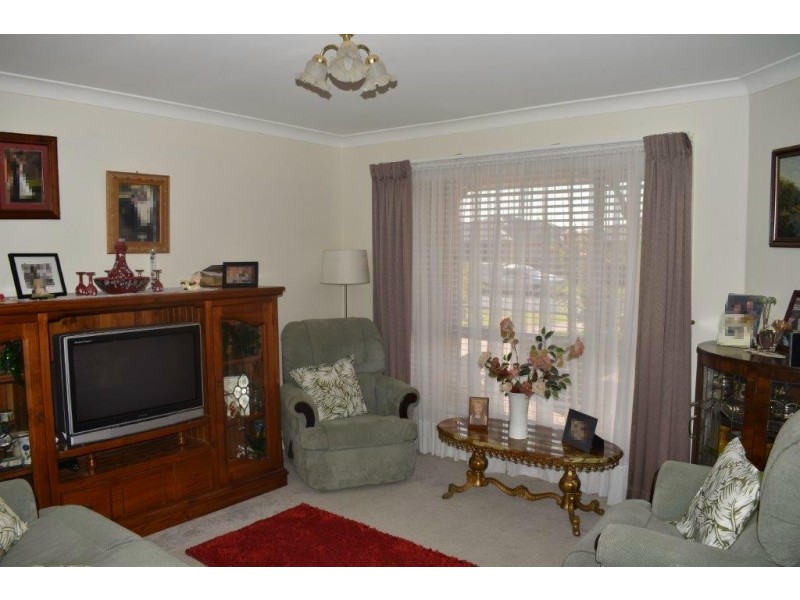 3 Casuarina Close, Wellington NSW 2820