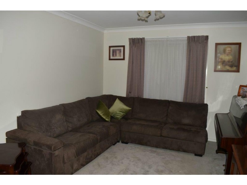 3 Casuarina Close, Wellington NSW 2820
