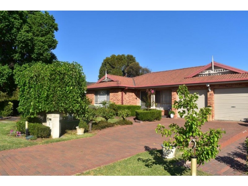 3 Casuarina Close, Wellington NSW 2820