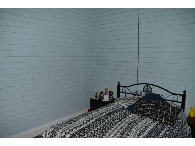 8 Railway Avenue, Wellington NSW 2820