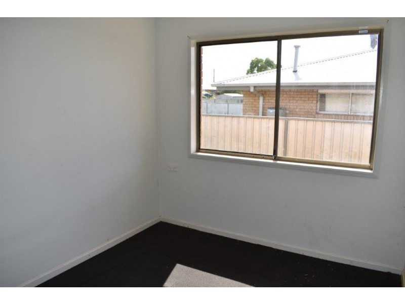 7 Walker Crescent, Wellington NSW 2820