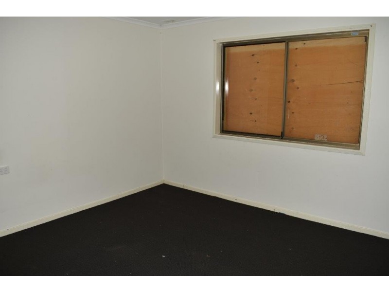 7 Walker Crescent, Wellington NSW 2820