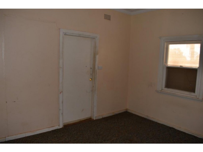 9 William Street, Wellington NSW 2820