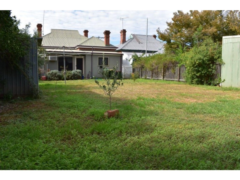 15 Percy Street, Wellington NSW 2820