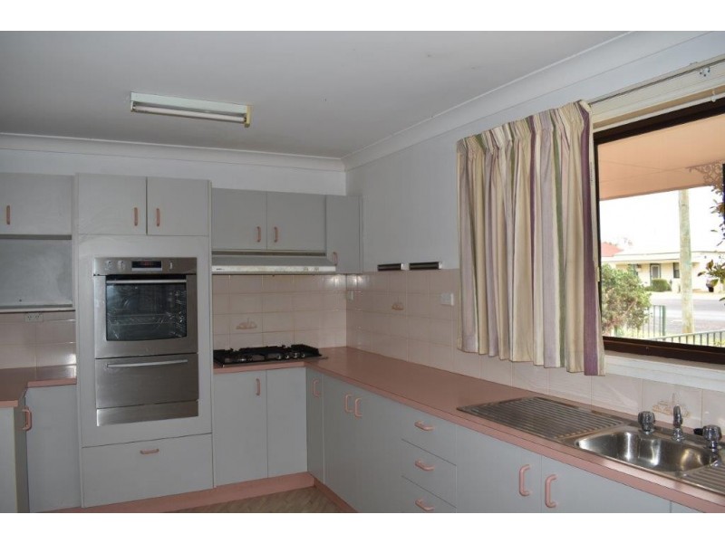 71 Warne Street, Wellington NSW 2820