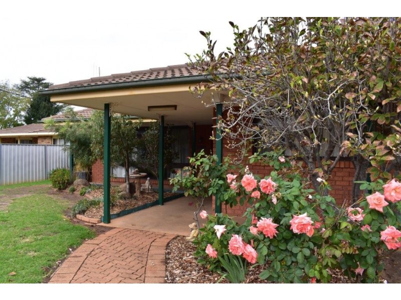 71 Warne Street, Wellington NSW 2820