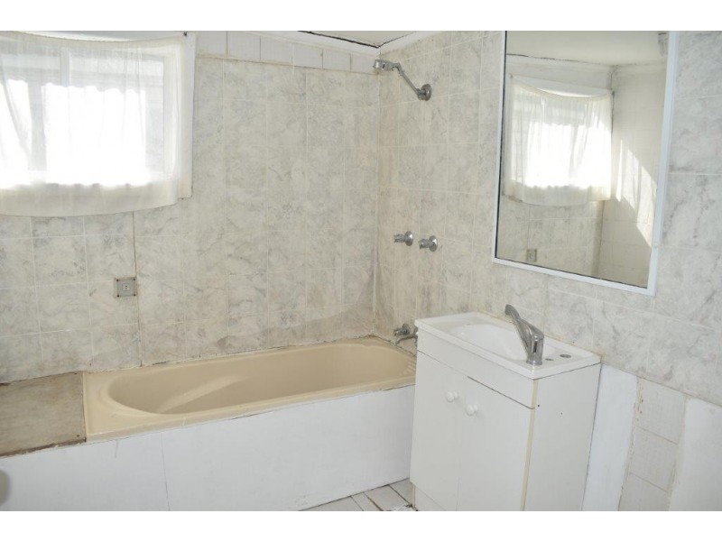 162 Pierce Street, Wellington NSW 2820