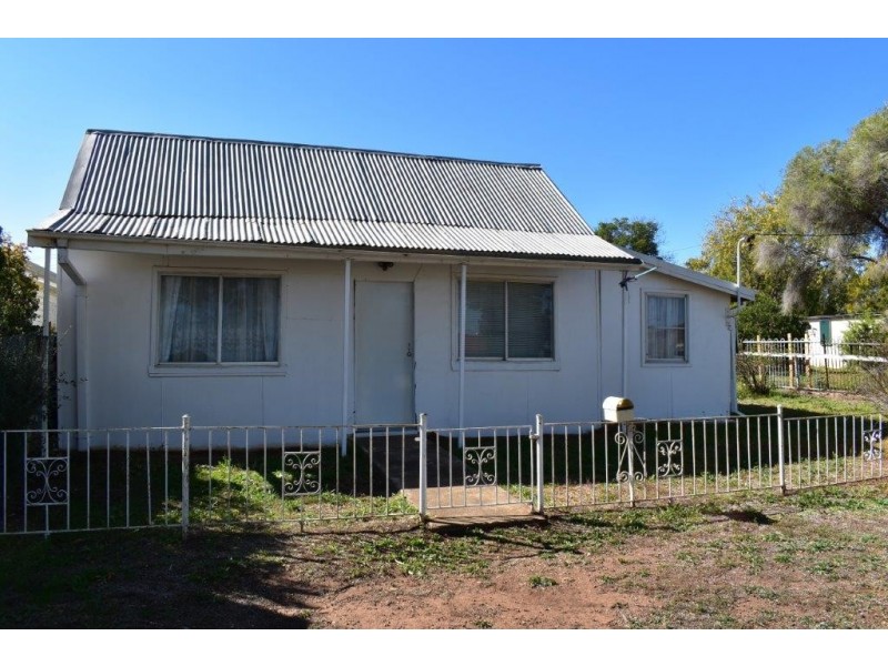 162 Pierce Street, Wellington NSW 2820