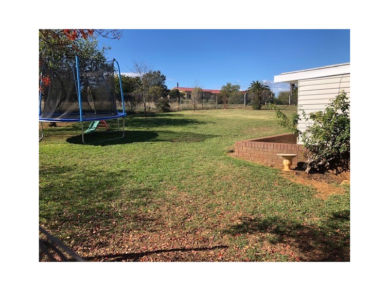 7 Pindari Grove, Wellington NSW 2820