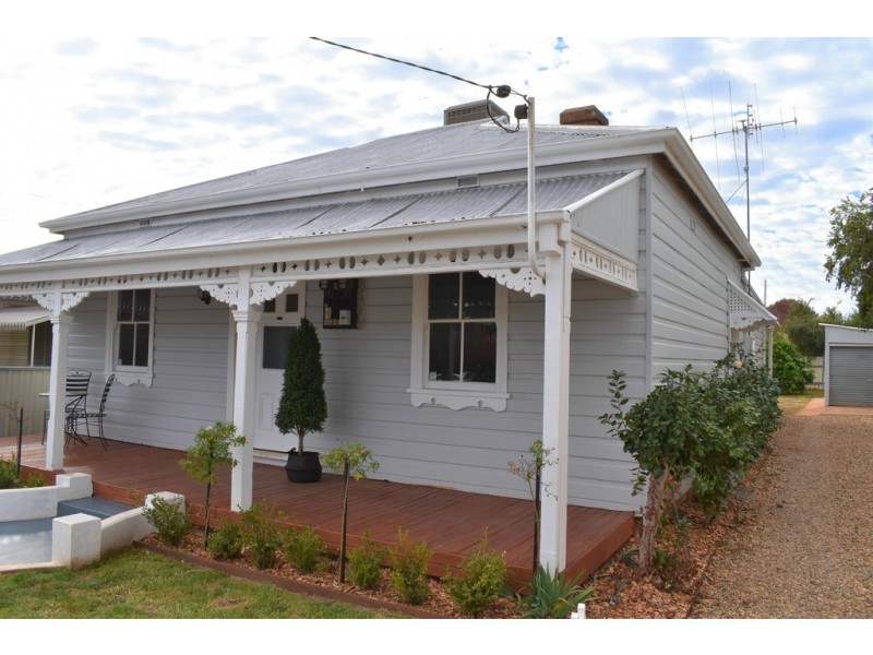 44 Arthur Street, Wellington NSW 2820