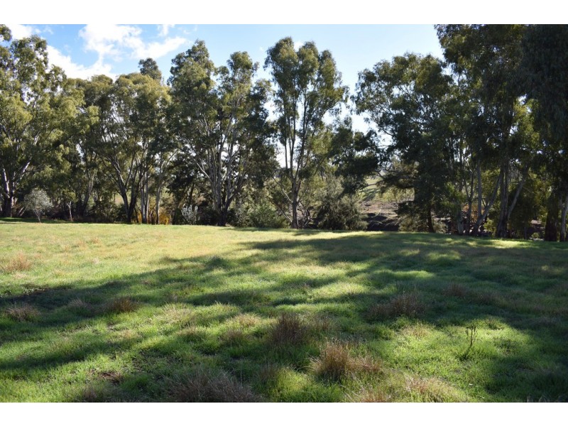 104 Gobolion Street, Wellington NSW 2820