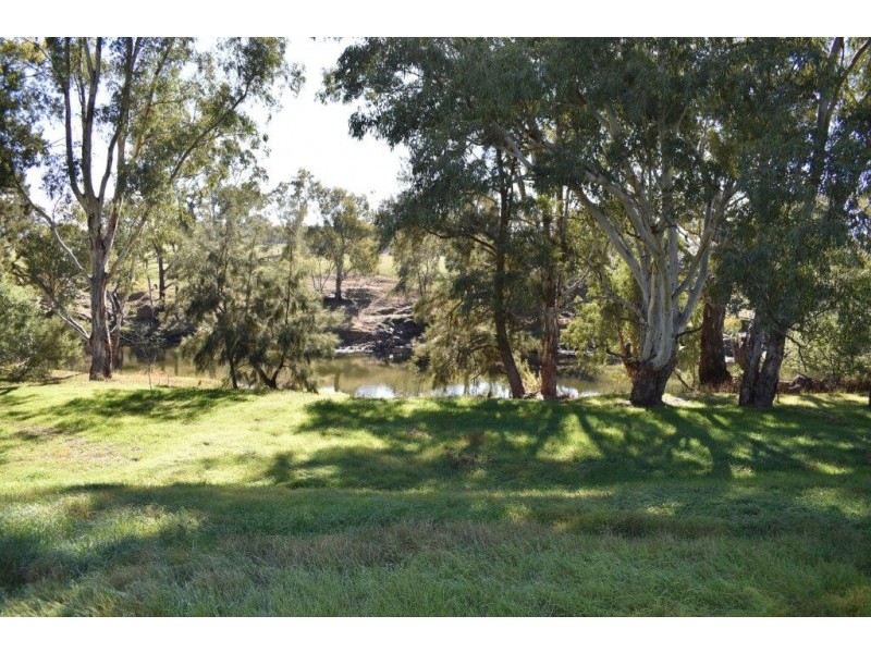 104 Gobolion Street, Wellington NSW 2820