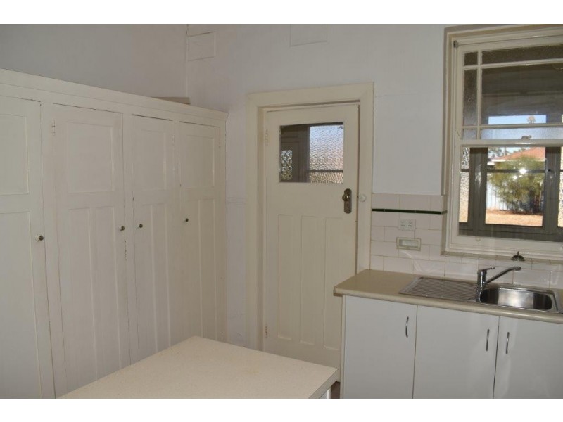 103 Gisborne Street, Wellington NSW 2820