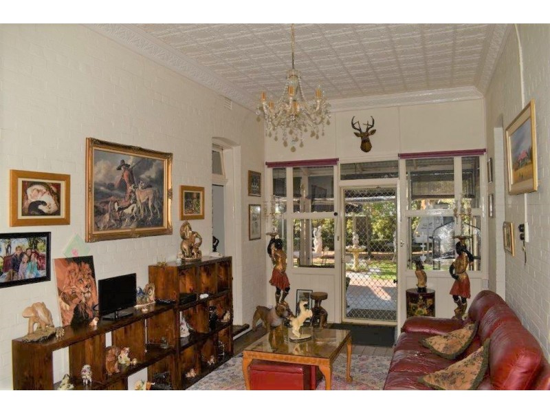 110 Warne Street, Wellington NSW 2820